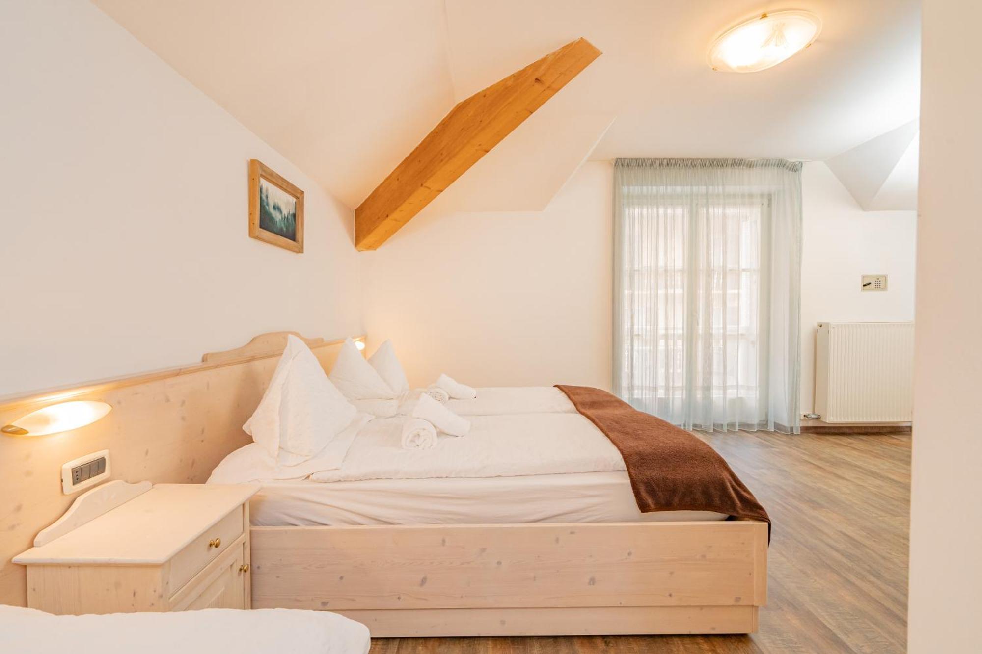Hotel Europa Molveno Zewnętrze zdjęcie