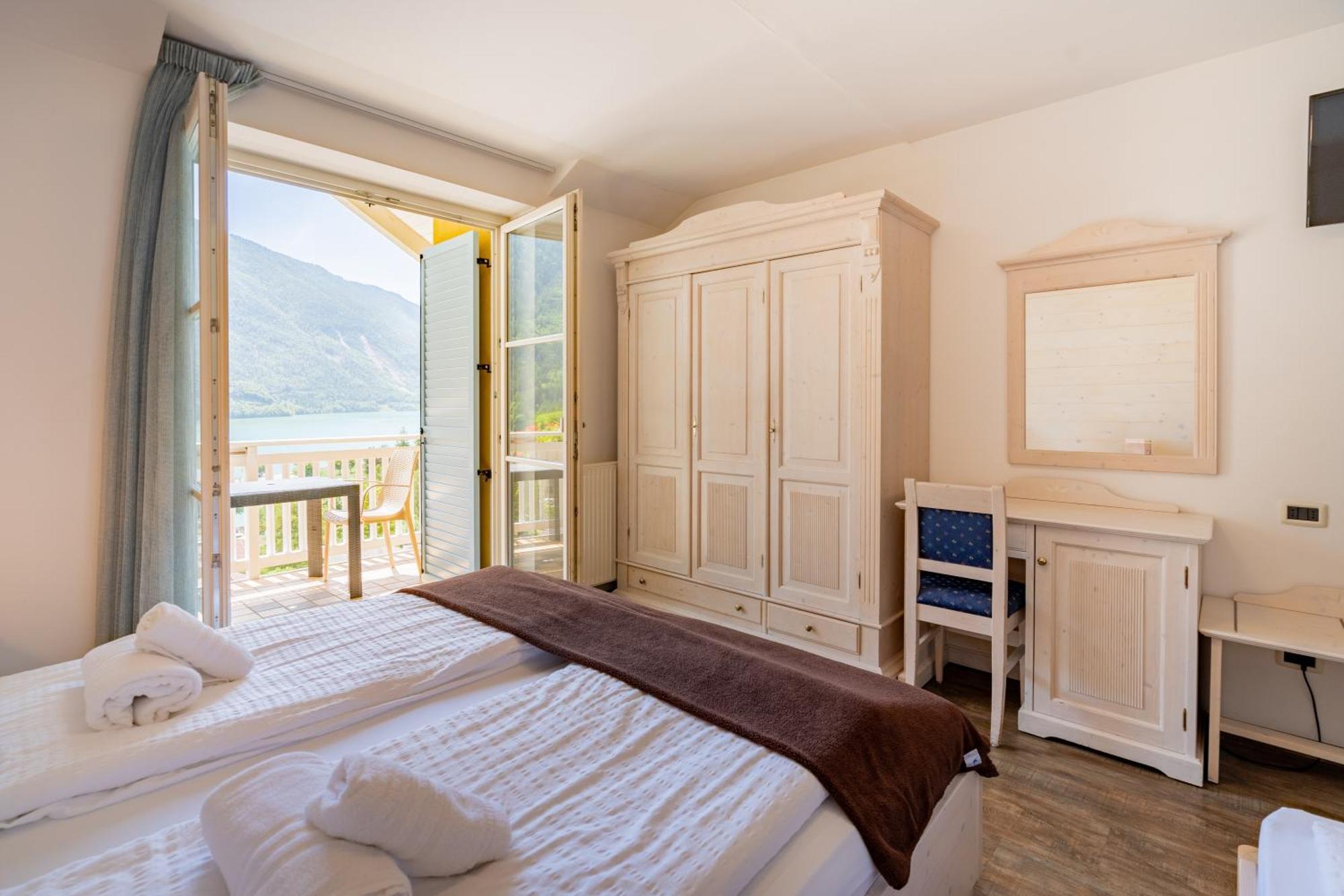Hotel Europa Molveno Zewnętrze zdjęcie